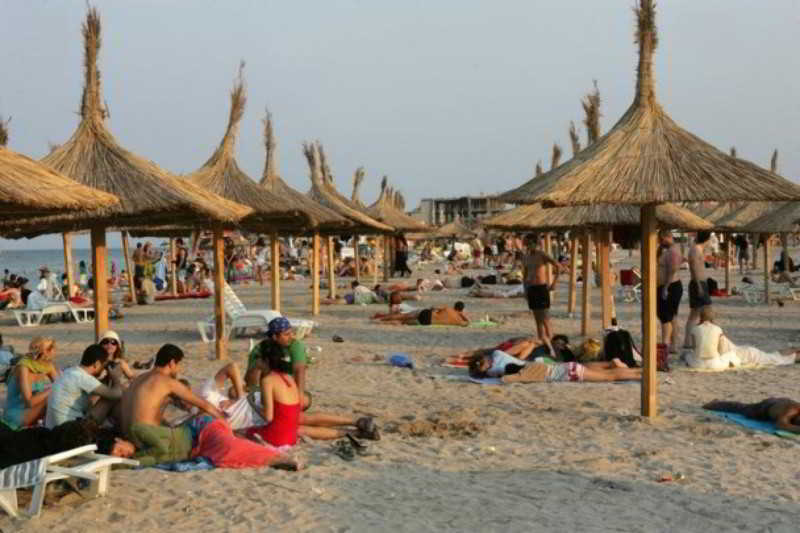 Bazart Vama Veche Hostel Exterior photo